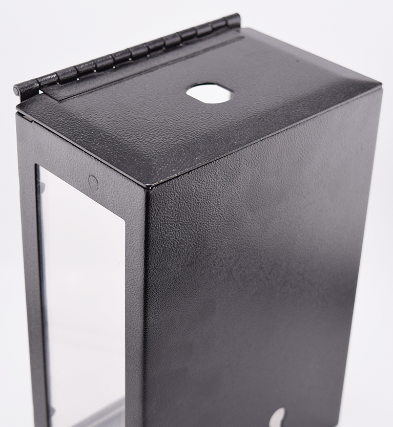 Black Metal 3-Windows w/ Bracket, Bottom Opening (8”H x 5½”W x 3¼”D)