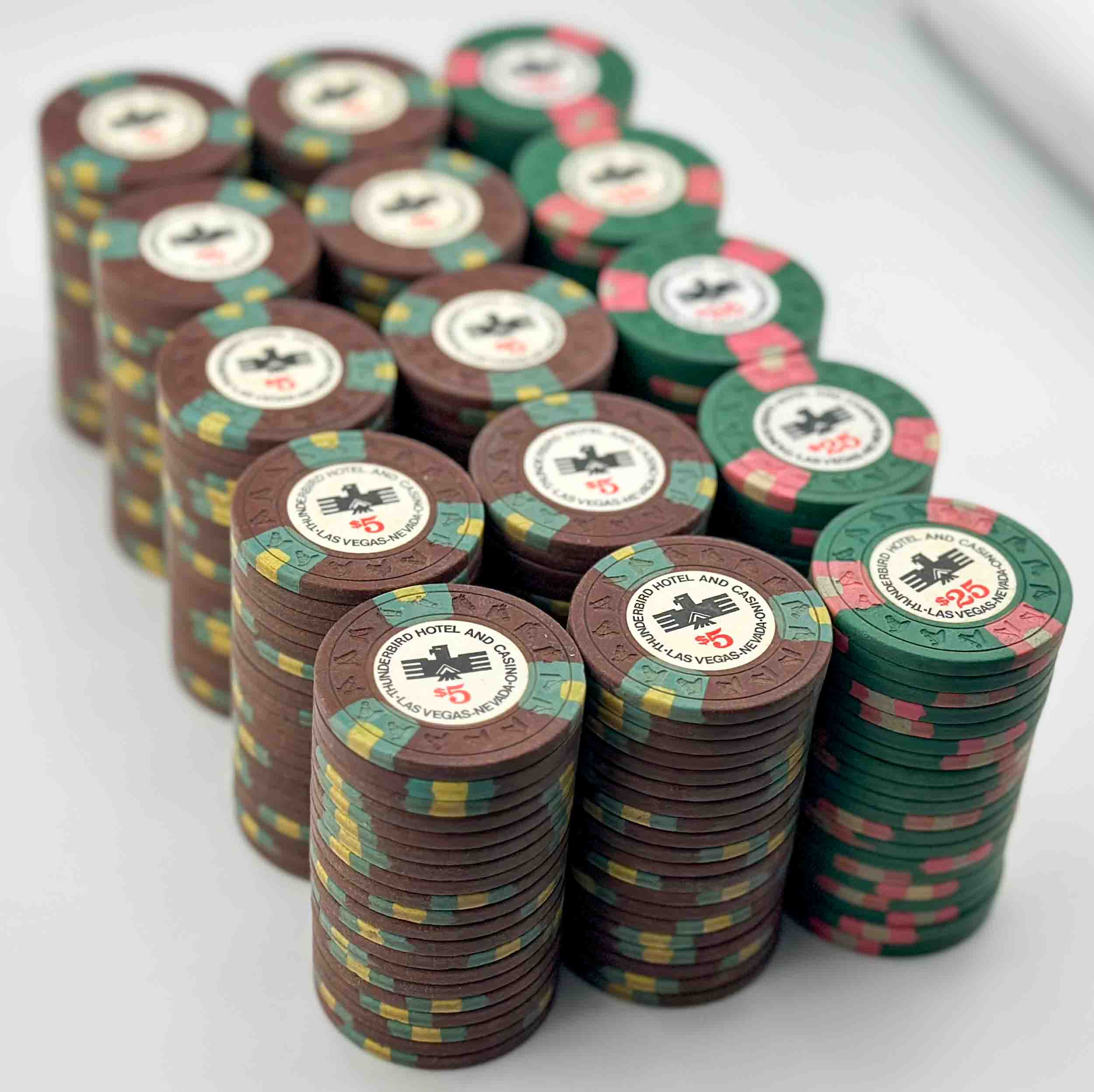 Thunderbird Casino Las Vegas Nevada 300 HHR Chip ($5 and $25) Set