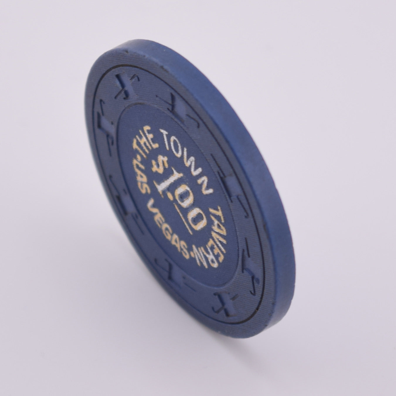 Town Tavern Casino Las Vegas Nevada $1 Chip 1965