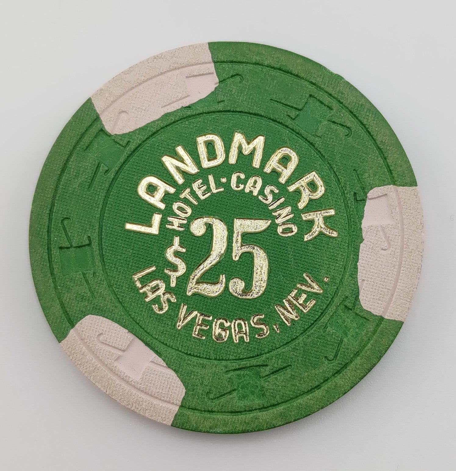Landmark Casino Las Vegas Nevada $25 Chip 1985