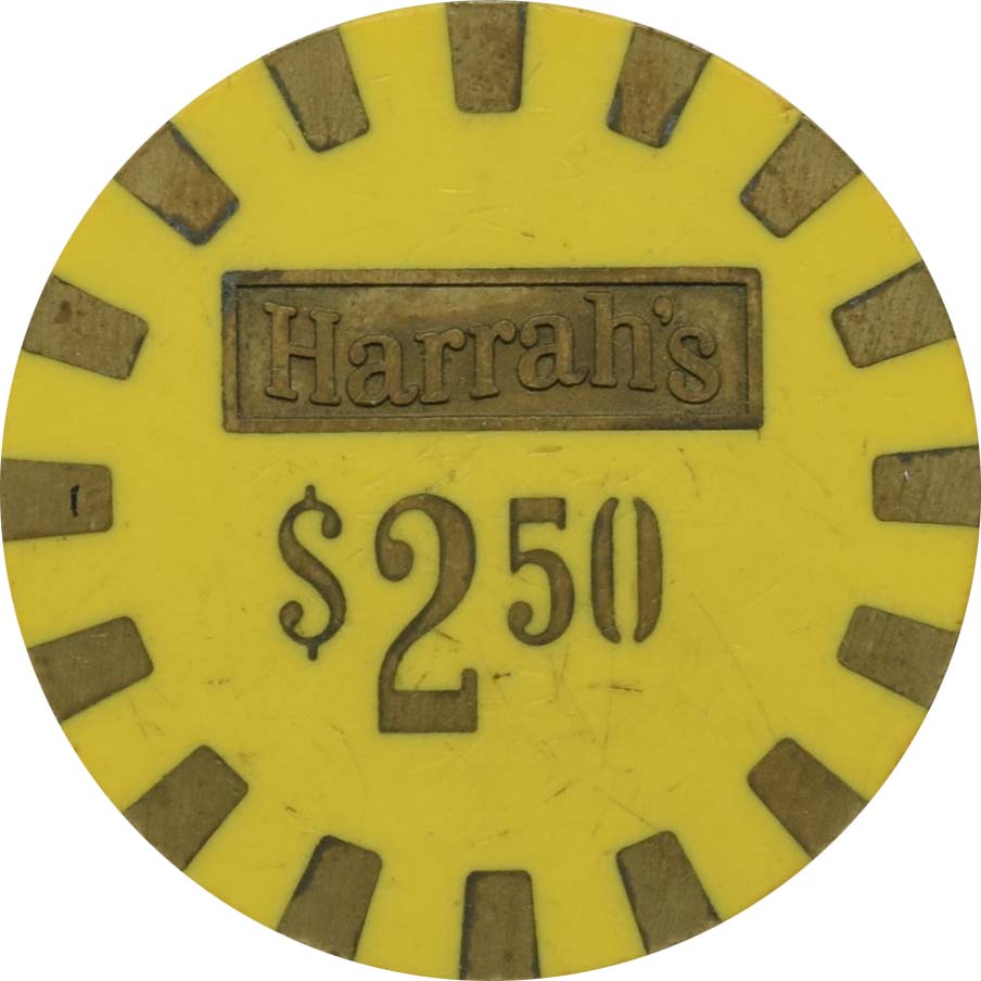 Harrah's Casino Reno & Lake Tahoe Nevada $2.50 Chip 1980